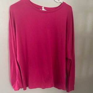 Time and Tru Long Sleeve Crewneck Top in Fuchsia